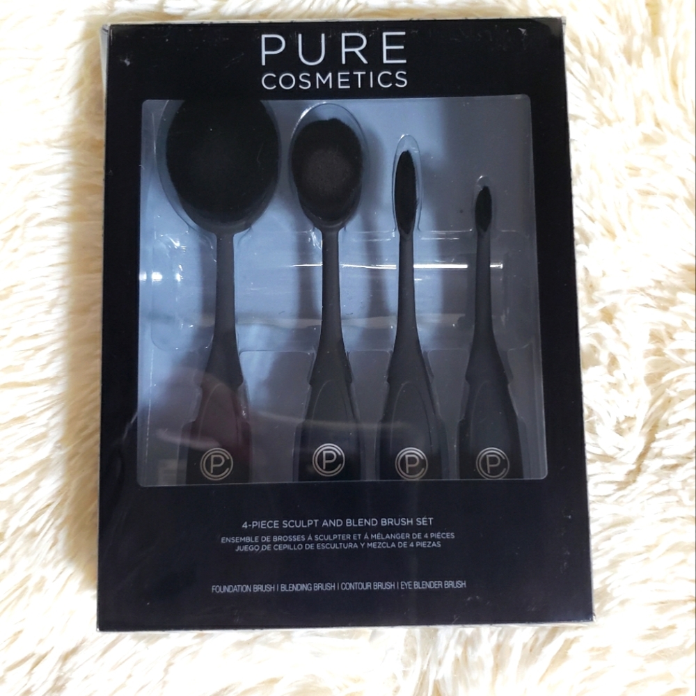 NIB PURE cosmetics 4 piece sculpt and blend brush set